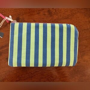 Universal Thread Blue and Green clutch wallet BRAND NEW